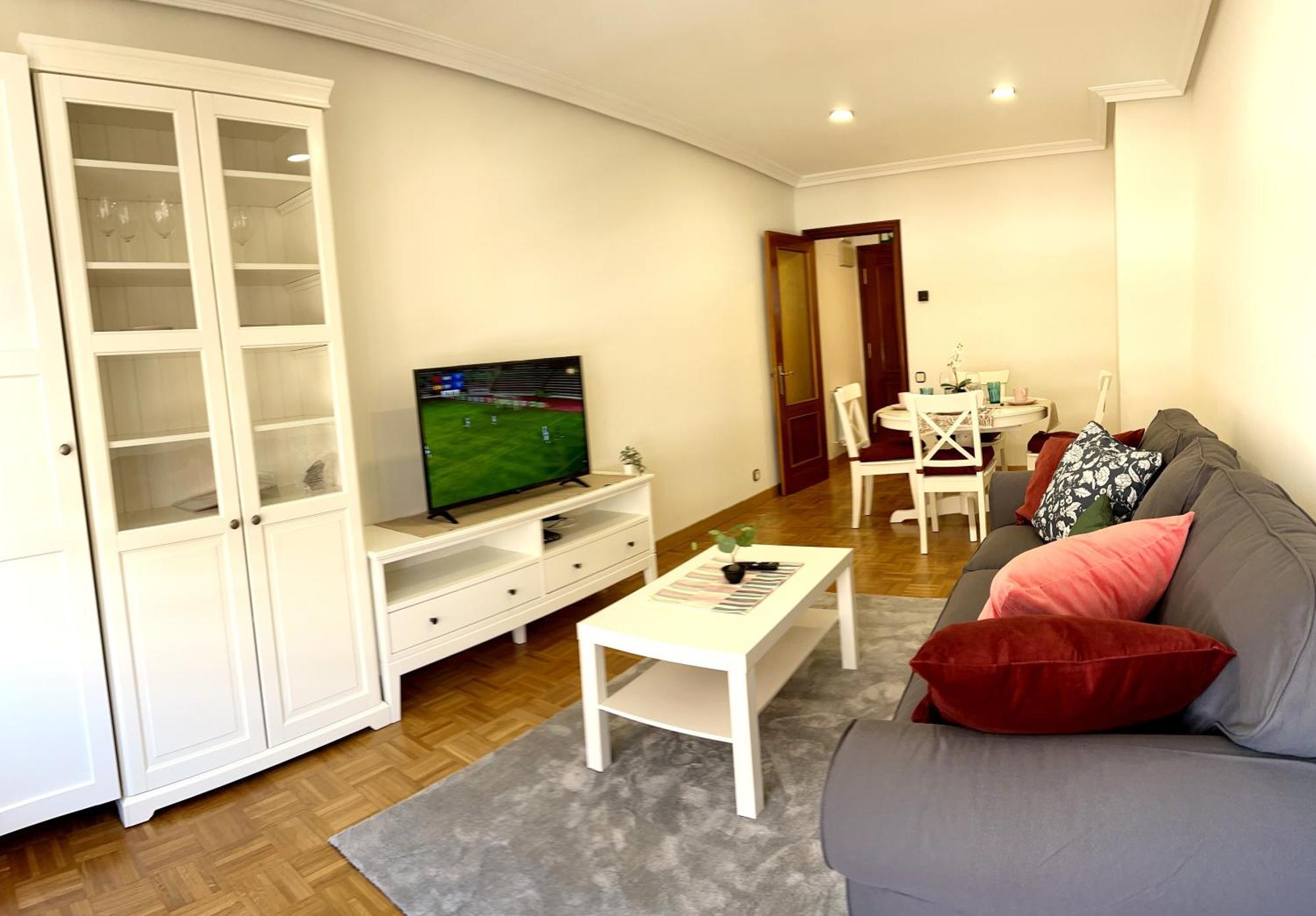 Apartamento Europa Centric Parking Gratis Oviedo Kültér fotó