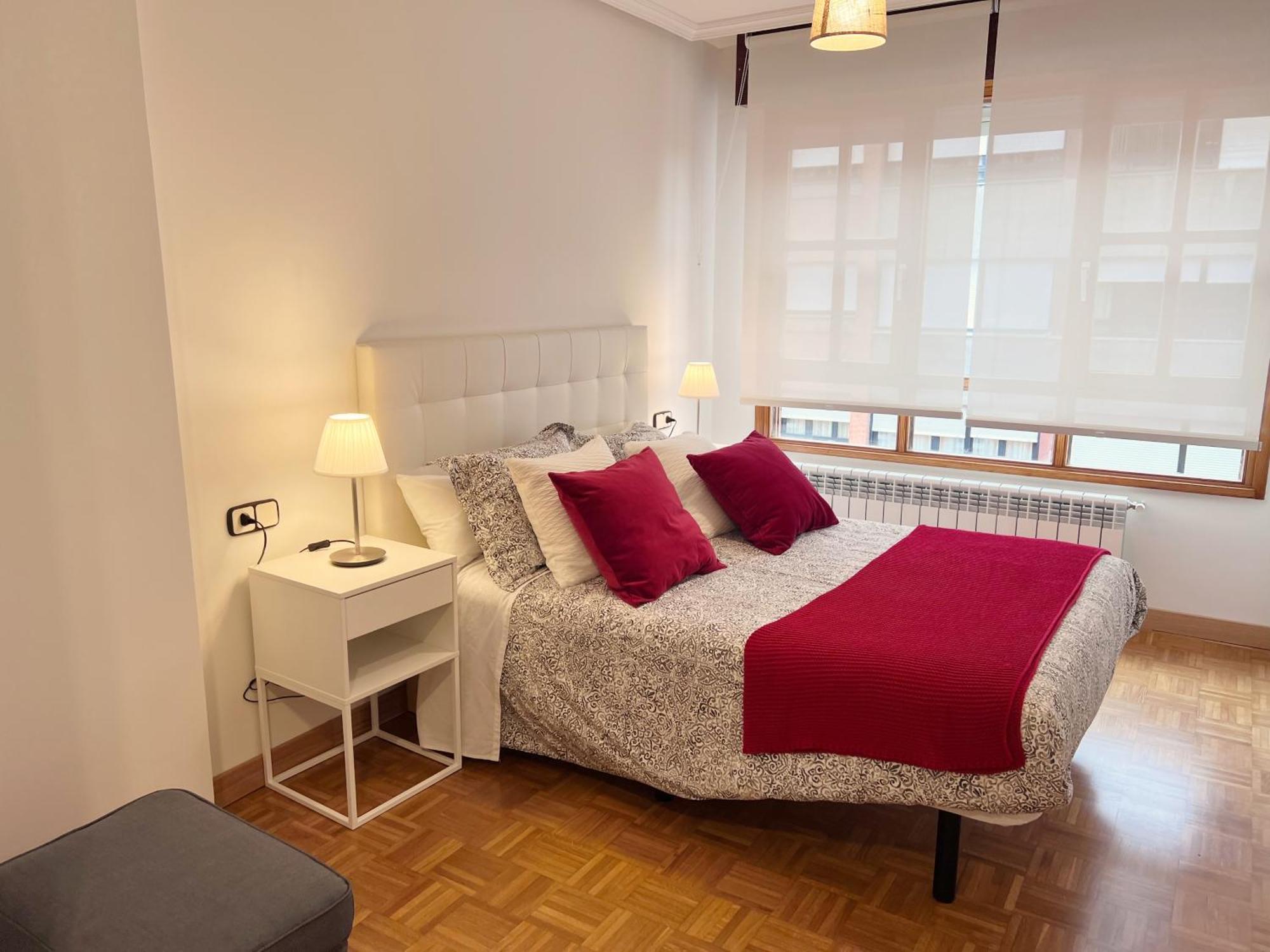 Apartamento Europa Centric Parking Gratis Oviedo Kültér fotó